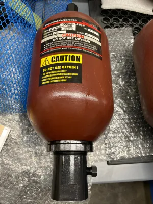 1 G Accumulator, RAS CS 3K PSI, Parker/Greer Equivalent, New Assy.