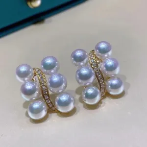 4.0-4.5 mm White Akoya Pearl Cluster Half Hoop Earrings with Diamonds in Gold