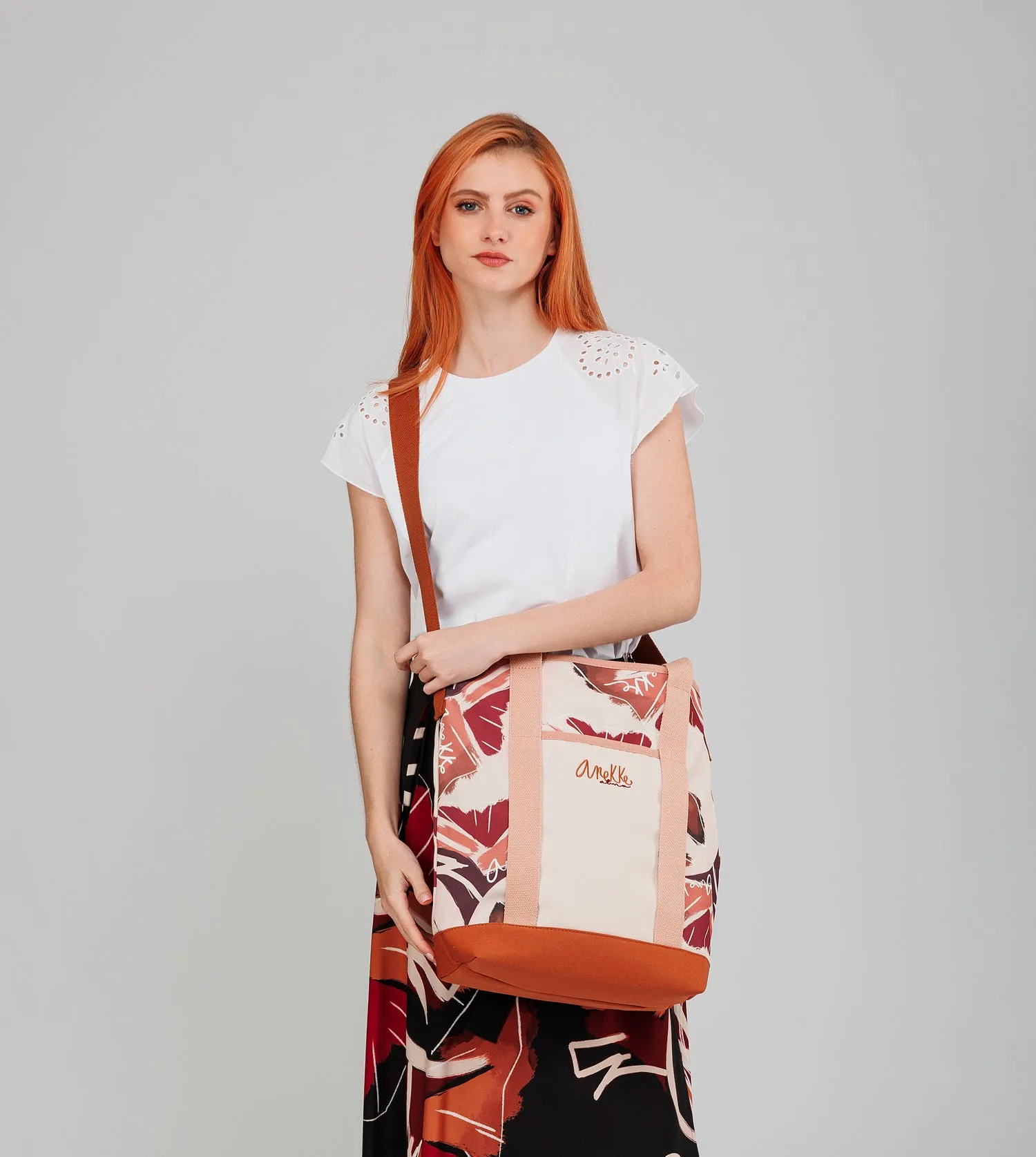 Alma small beach bag