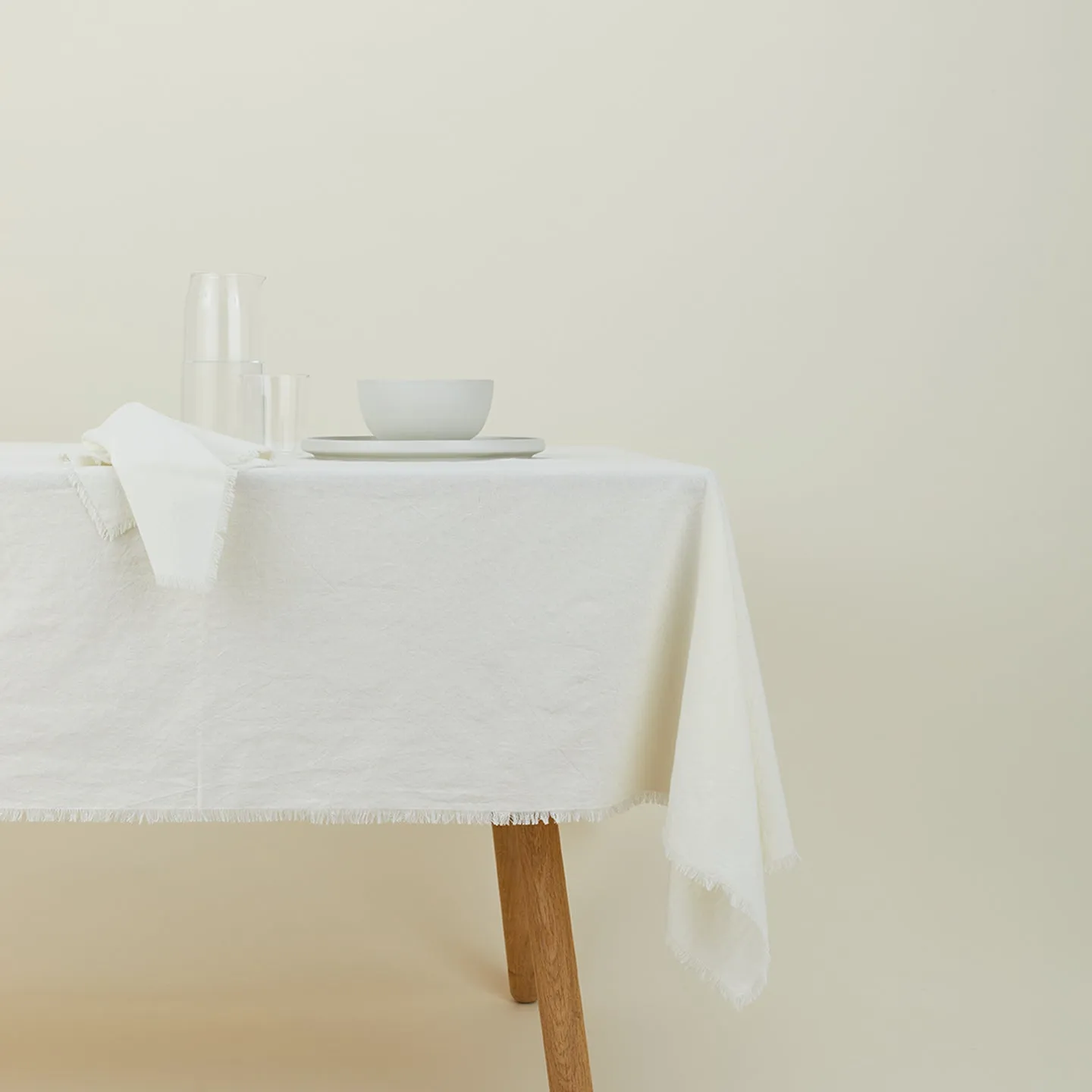 Essential Cotton Tablecloth, Ivory