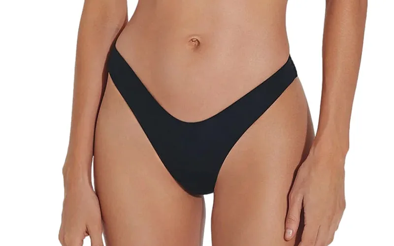 Hadhi-Giulia Bikini