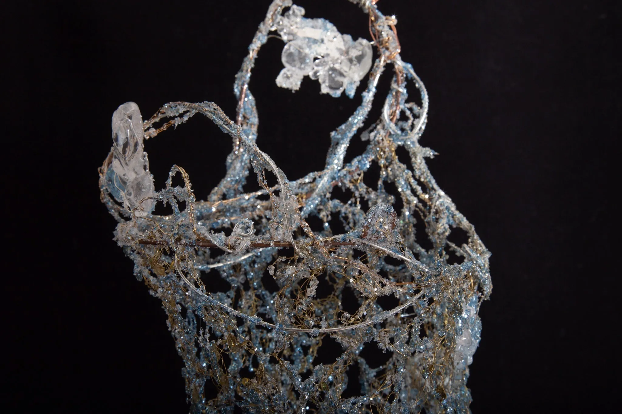 Installed Cylindratis Rete (Cylindrical Net) Sculpture
