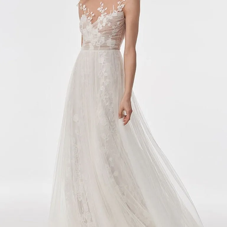 Lace wedding gauze backless small trailing tail