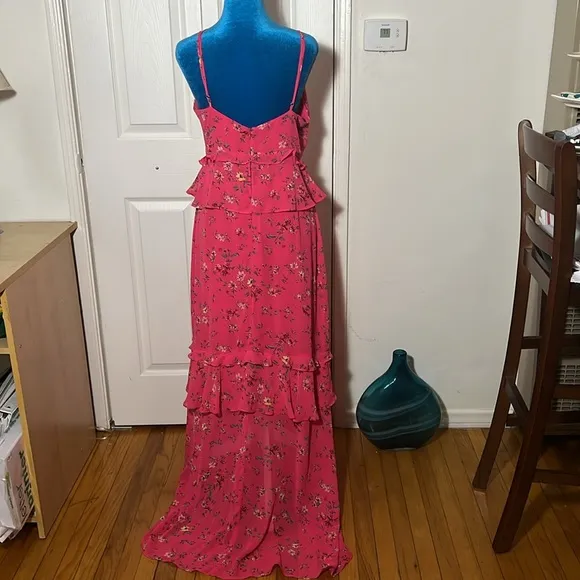 Lulu’s Hot Pink Floral Maxi Dress Medium