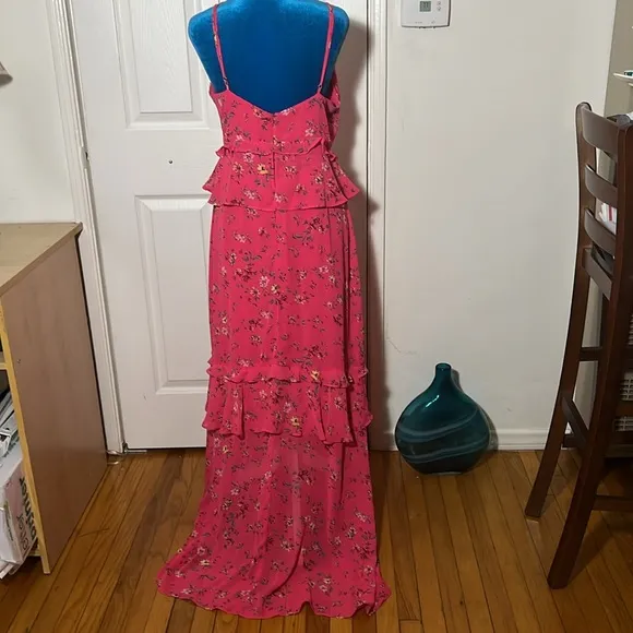 Lulu’s Hot Pink Floral Maxi Dress Medium