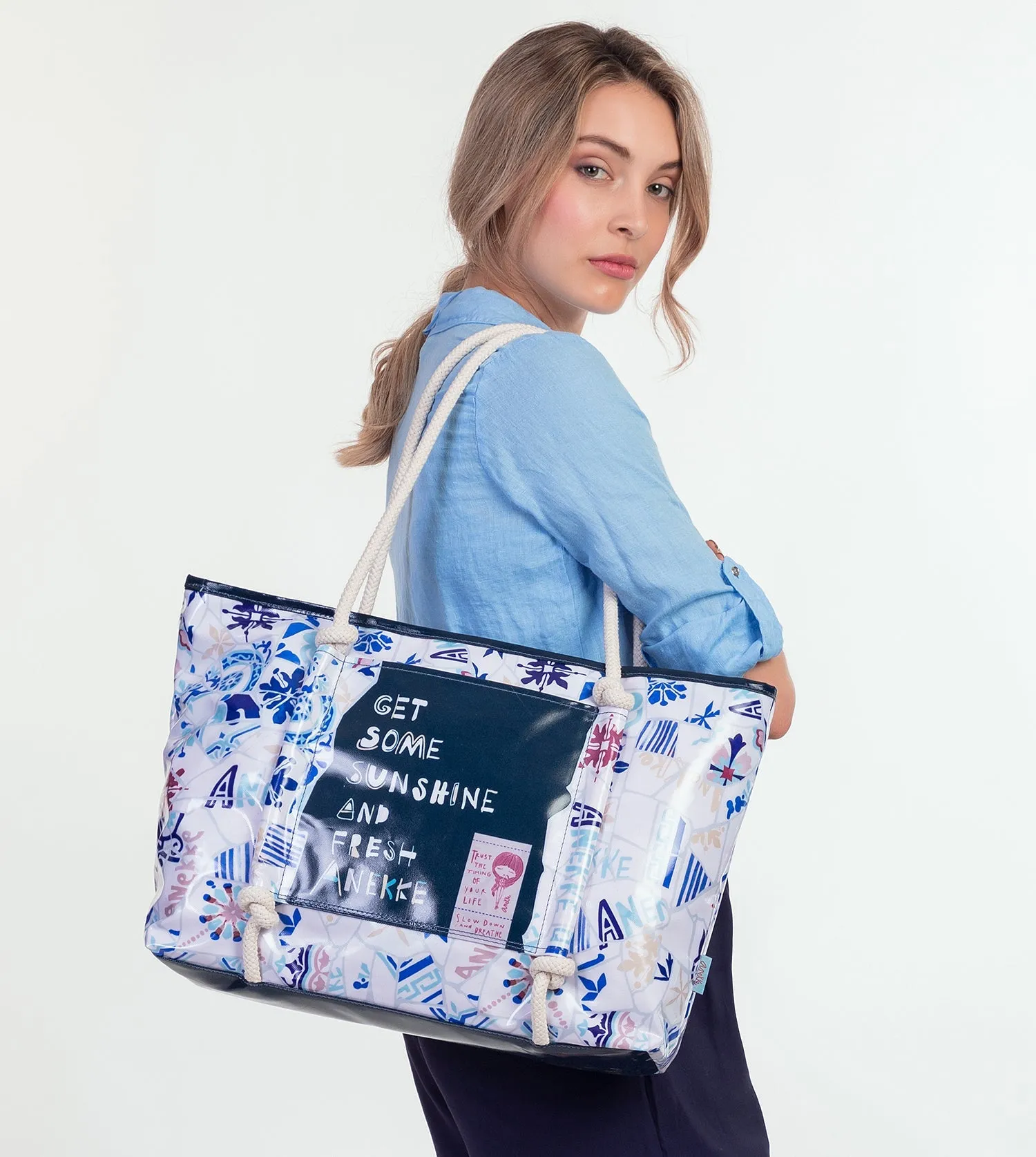 Mediterranean beach bag
