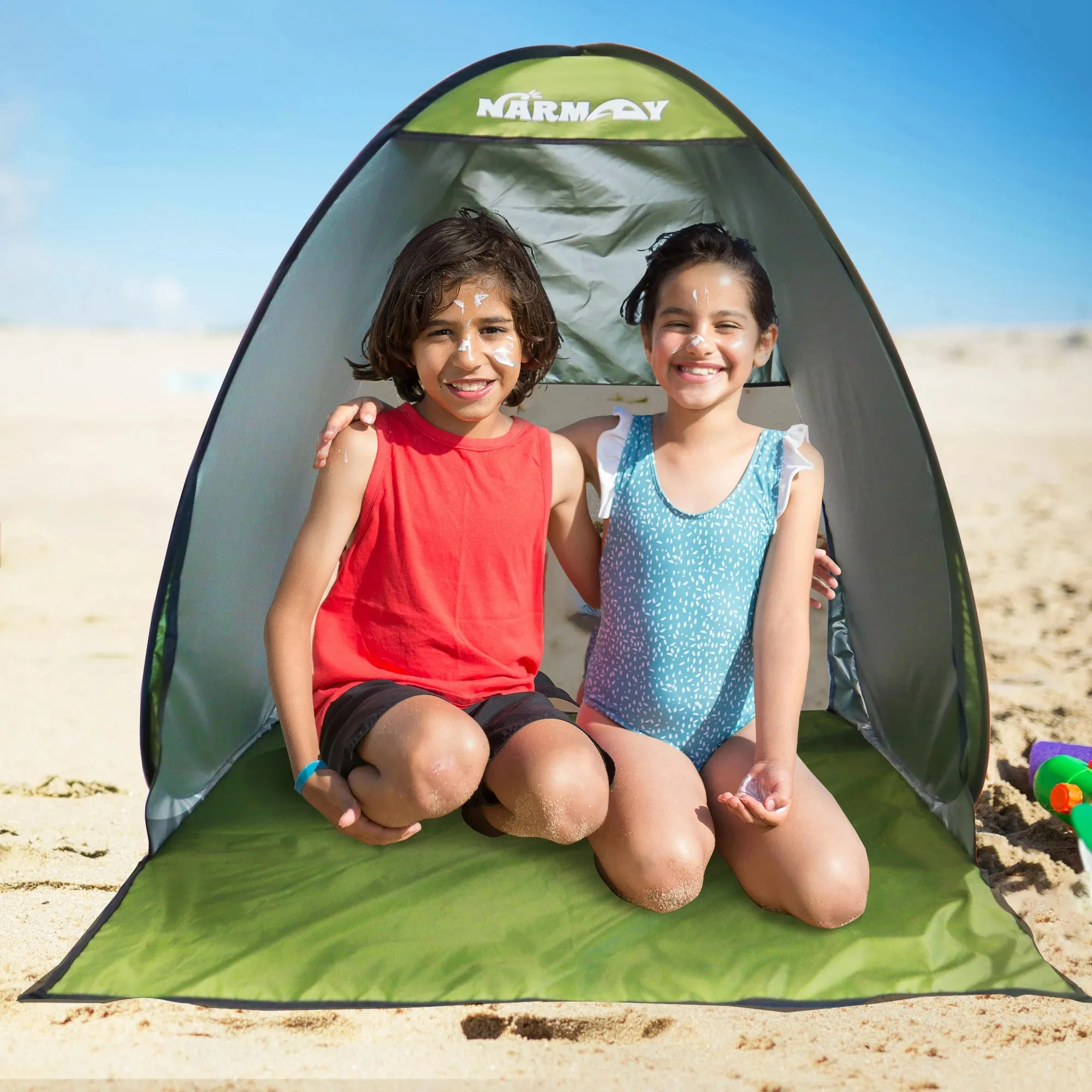 Pop-Up Beach Tent UV Protection