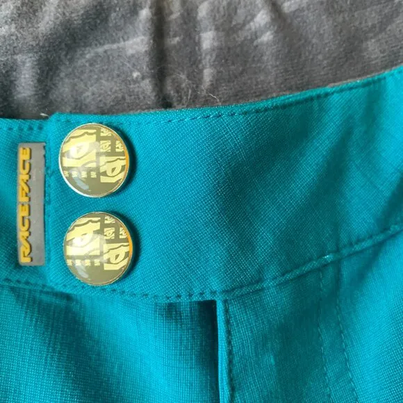 Raceface Mountain Biking Shorts Women's Size S
