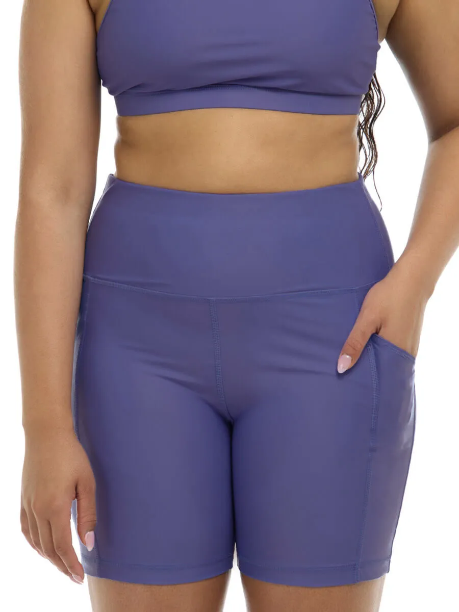 Smoothies Spin Short in Iris