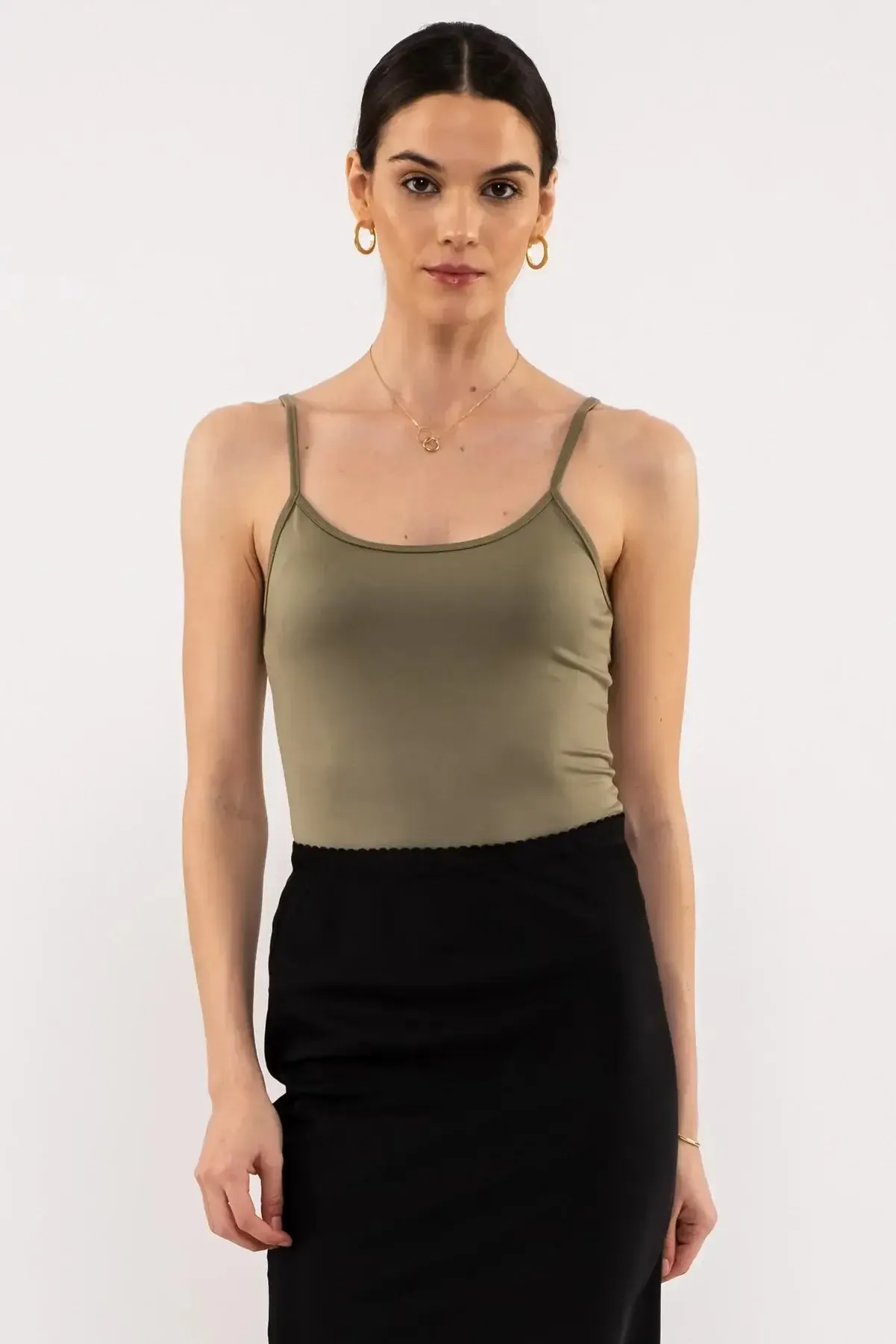 SOLID SPAGHETTI STRAP TANK TOP