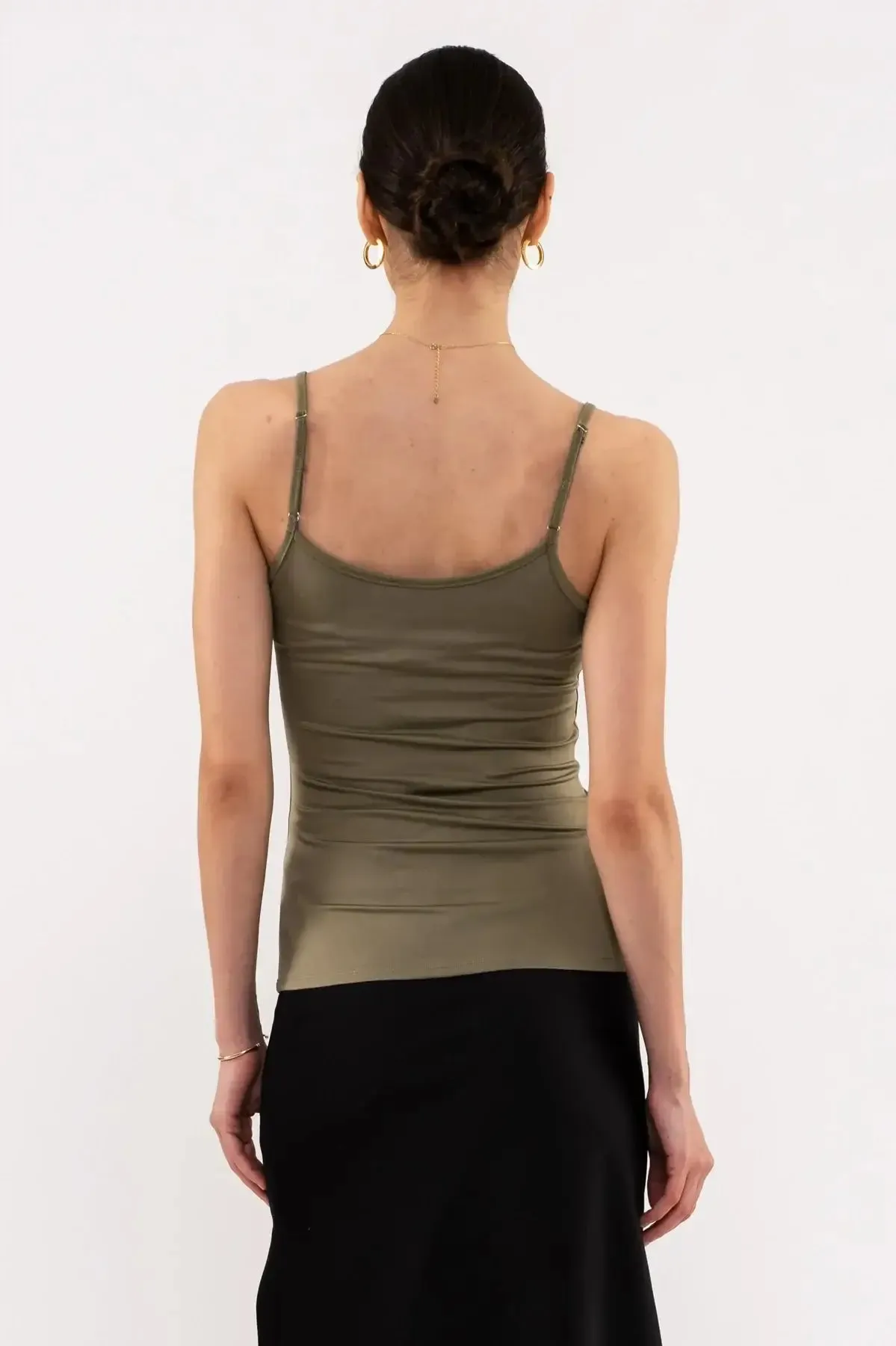 SOLID SPAGHETTI STRAP TANK TOP
