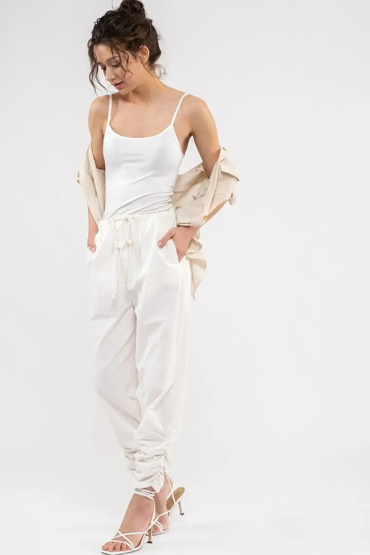SOLID SPAGHETTI STRAP TANK TOP