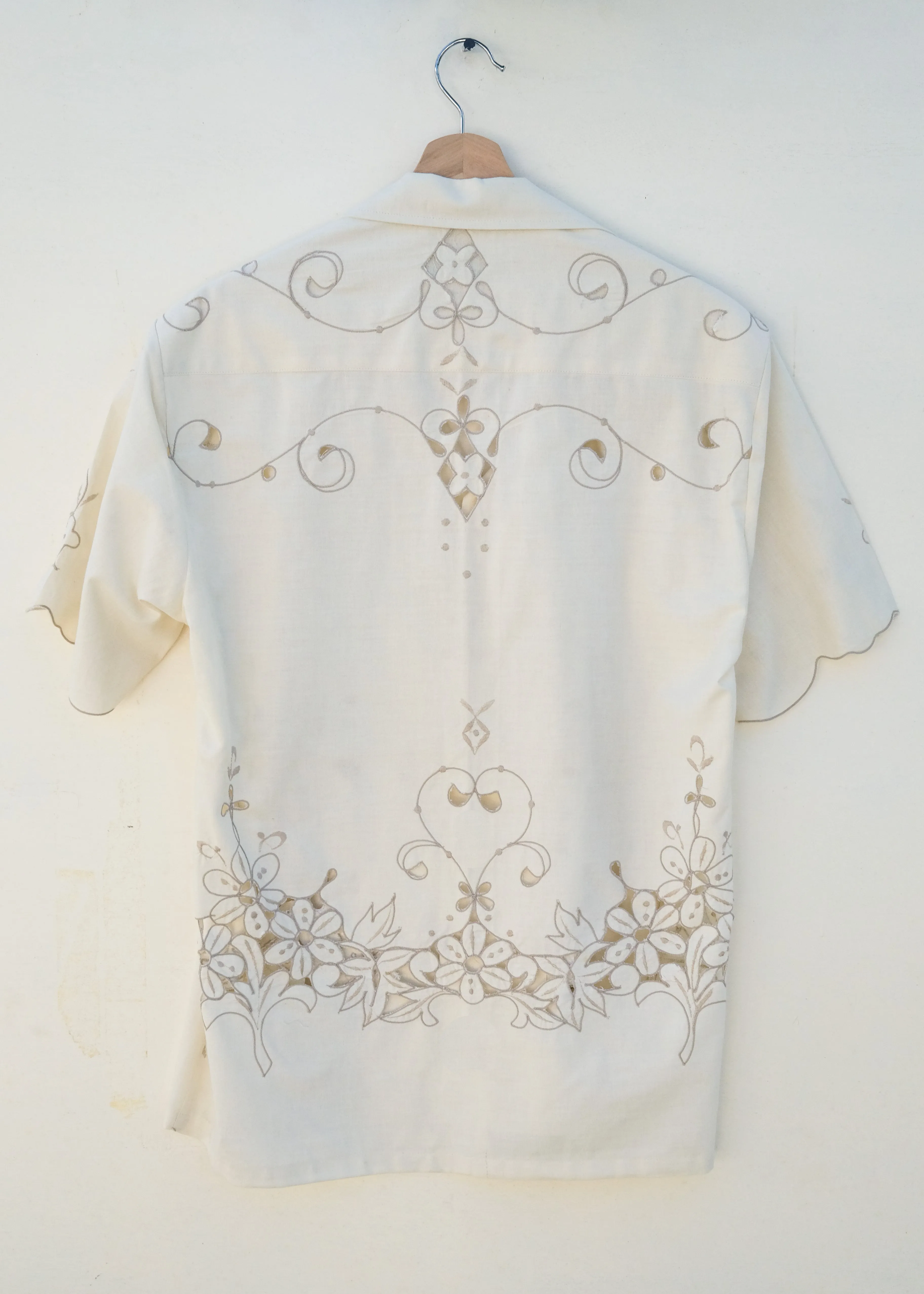 The Ecru Linen Shirt - M