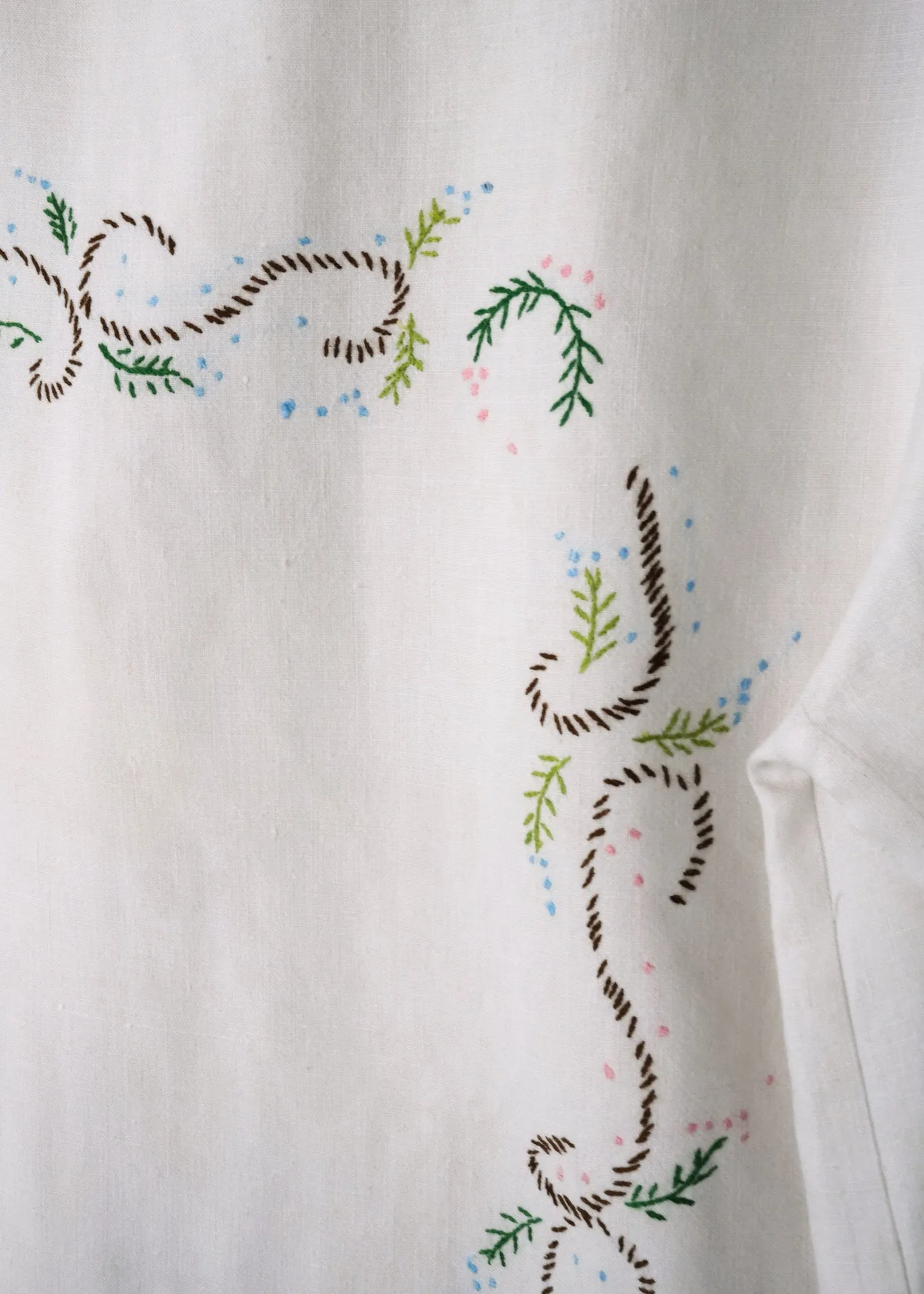 The Embroidered Shirt - L