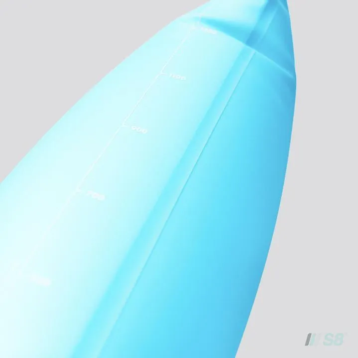 Velocity™ 1.5 L  Slim Profile Reversible Hydration