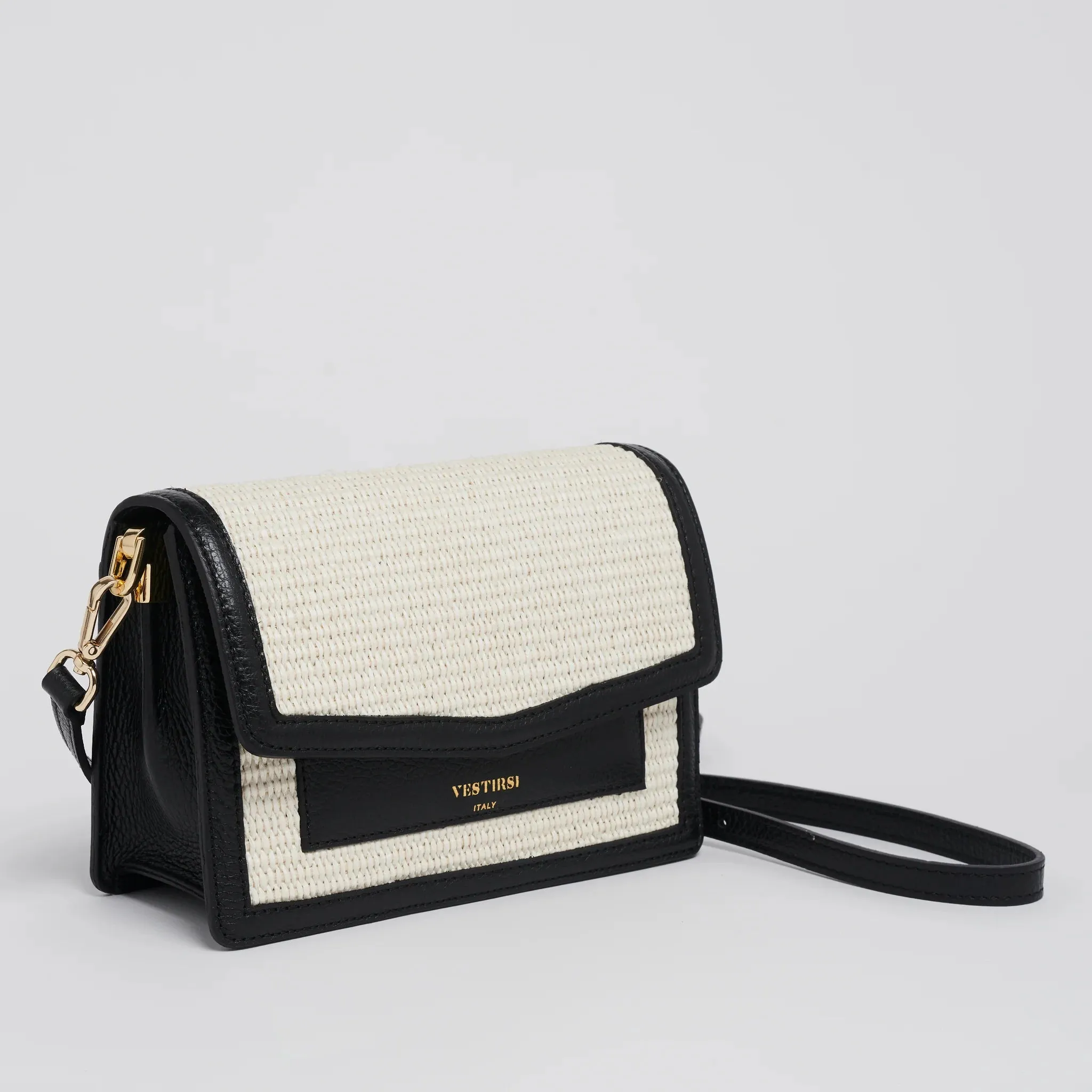 Vestirsi Amelia Black Raffia Bag