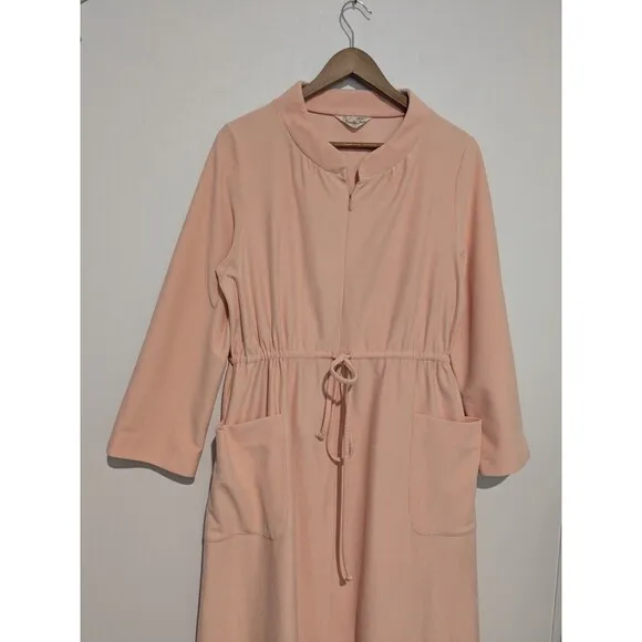 Vintage Vanity Fair Robe L Belted Peach Velour Fleece Housecoat Maxi Kaftan 70s
